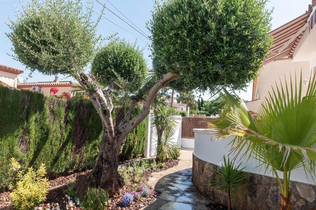 Laia Villa L' Escala Kültér fotó